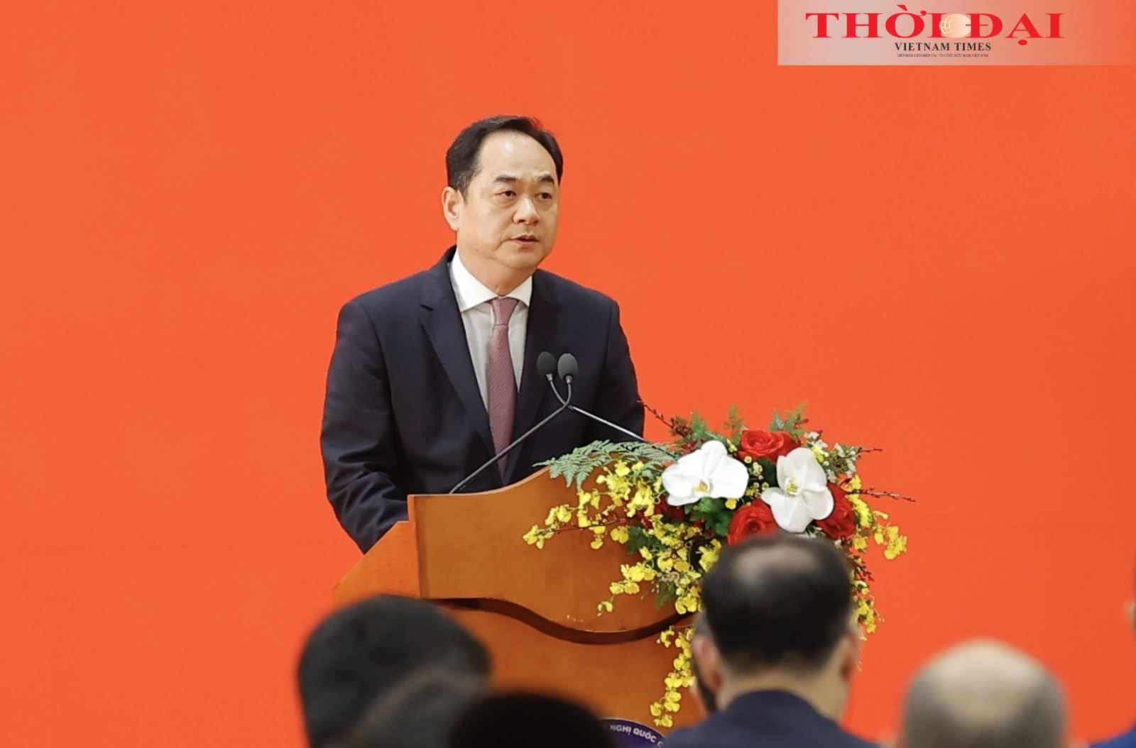 Yang Wanming, Chairman of the Chinese People’s Association for Friendship with Foreign Countries, speaks at the event.